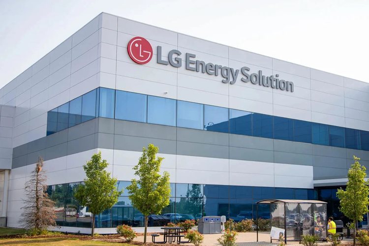 LG Energy Solution to supply 46,100 round cells to Mercedes